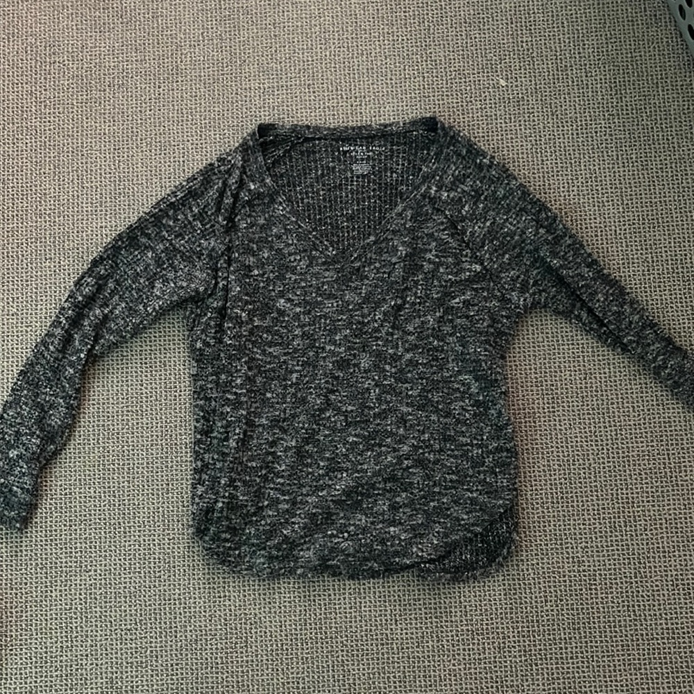 american eagle plush v neck longsleeve
